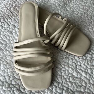 Women’s Target Beige Sandal